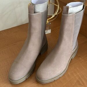 Beige boots  brand new